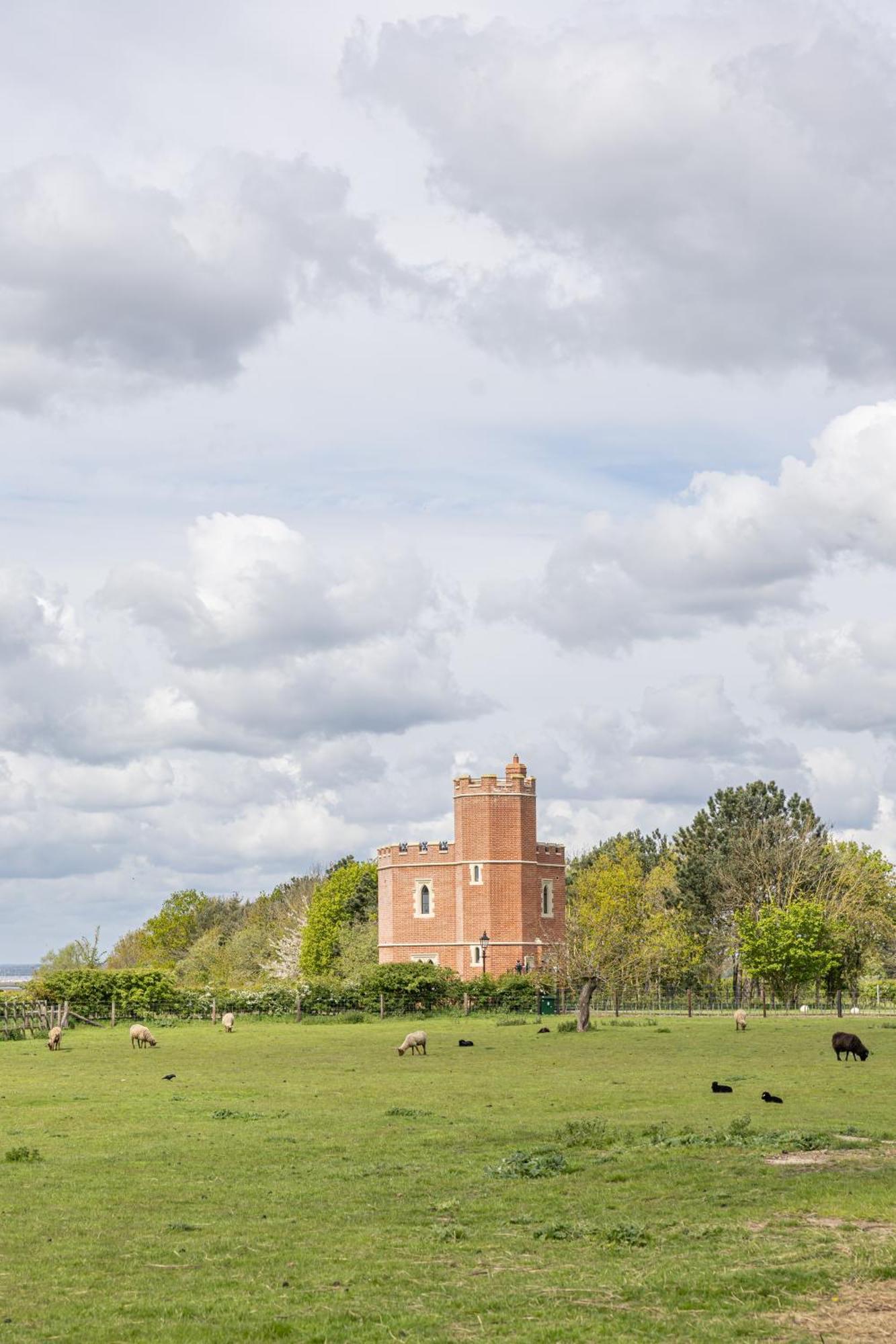 South Lodge, St Osyth Priory Saint Osyth المظهر الخارجي الصورة